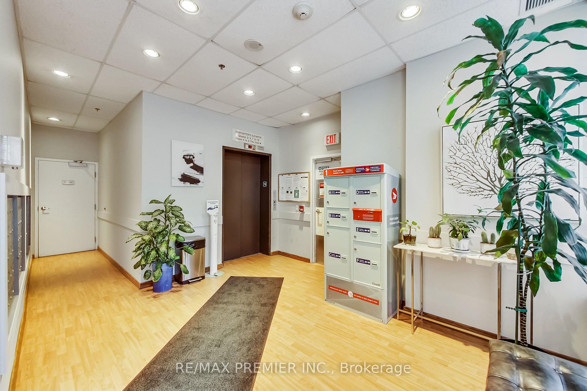 Photo 3 of Unit 1102, 15 Maplewood Avenue, Toronto, Humewood-Cedarvale — HOMEH