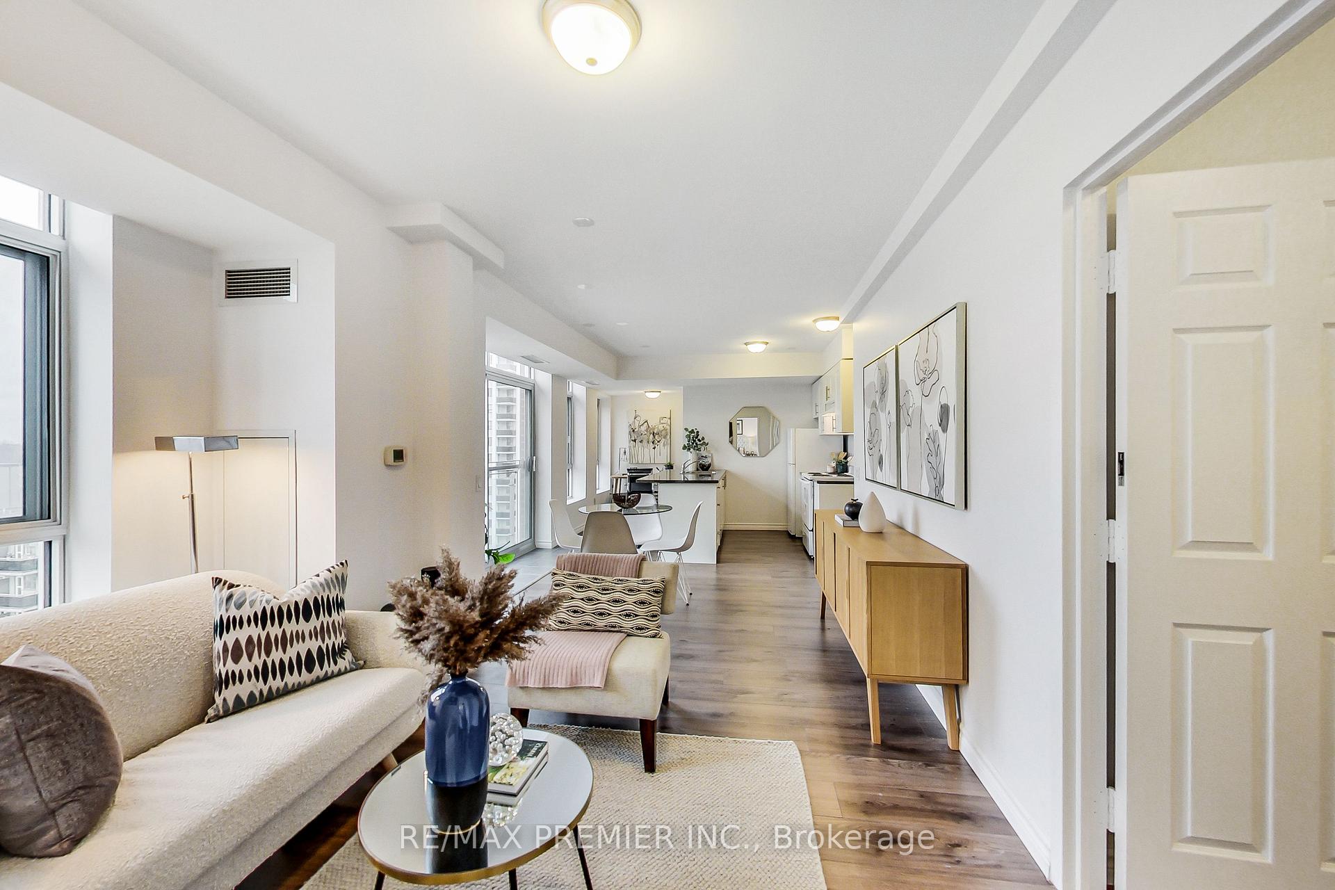 Photo 10 of Unit 1102, 15 Maplewood Avenue, Toronto, Humewood-Cedarvale — HOMEH