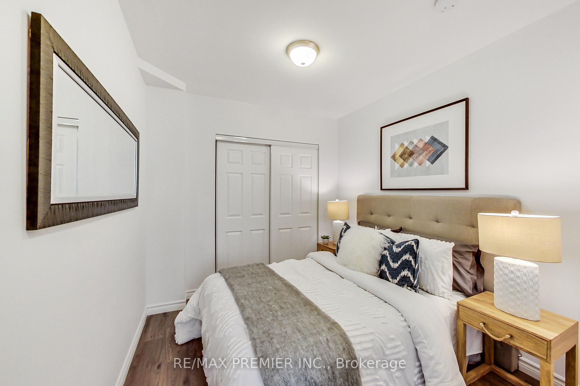 Photo 11 of Unit 1102, 15 Maplewood Avenue, Toronto, Humewood-Cedarvale — HOMEH