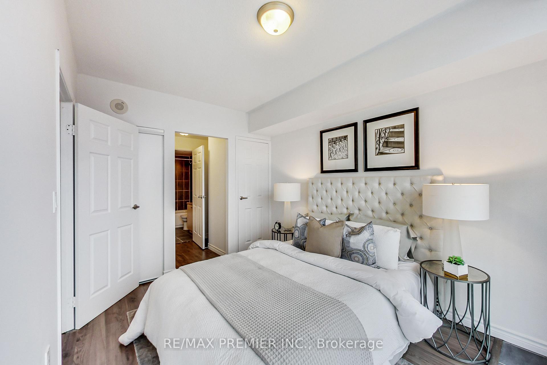 Photo 19 of Unit 1102, 15 Maplewood Avenue, Toronto, Humewood-Cedarvale — HOMEH