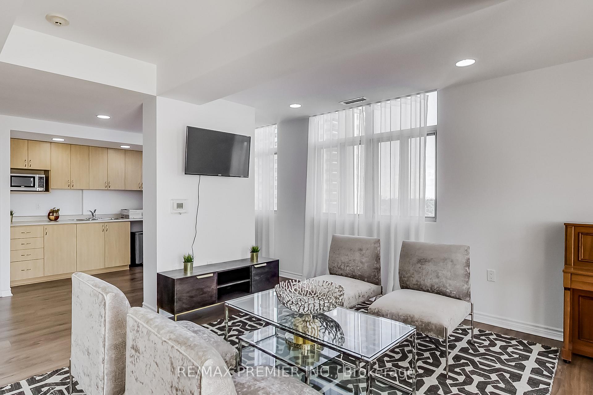 Photo 25 of Unit 1102, 15 Maplewood Avenue, Toronto, Humewood-Cedarvale — HOMEH