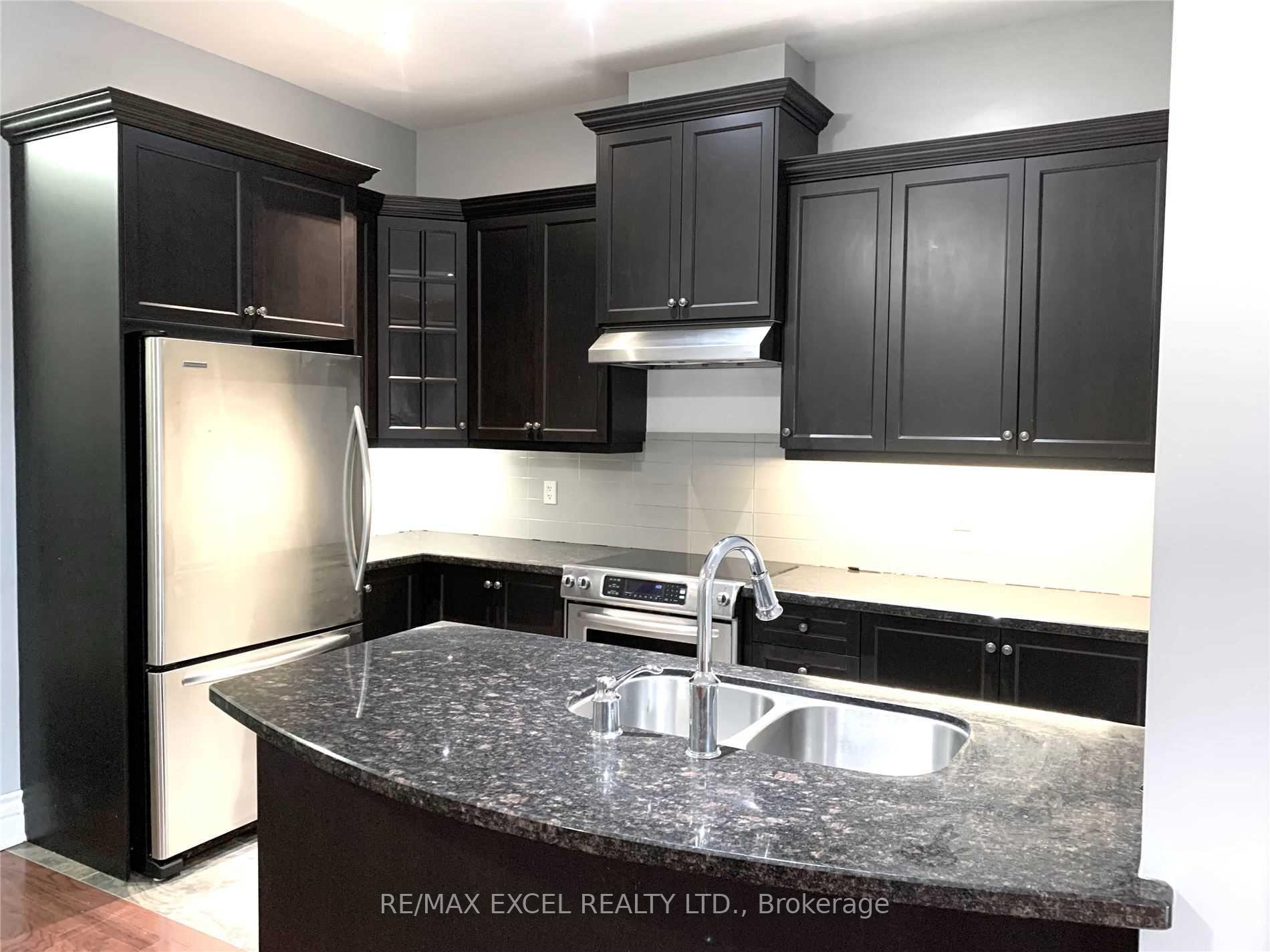 Photo 6 of Unit 404, 1 Verclaire Gate, Markham, Unionville — HOMEH