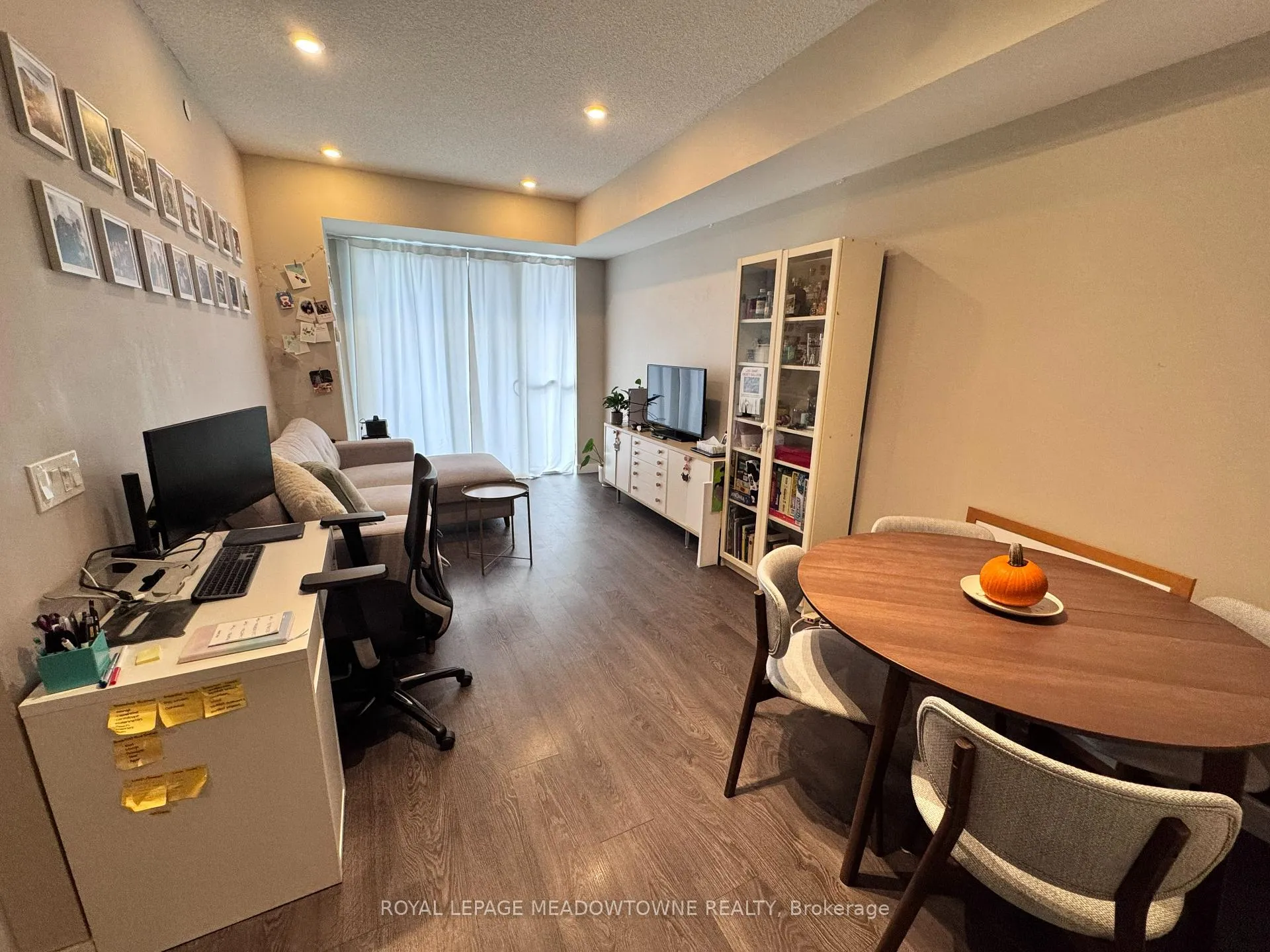 Photo 8 of Unit 601, 2055 Danforth Avenue, Toronto, Woodbine Corridor — HOMEH