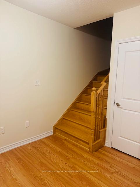 Photo 6 of 116 Mcgill Avenue, Kitchener, Mill Courtland Woodside Park — HOMEH