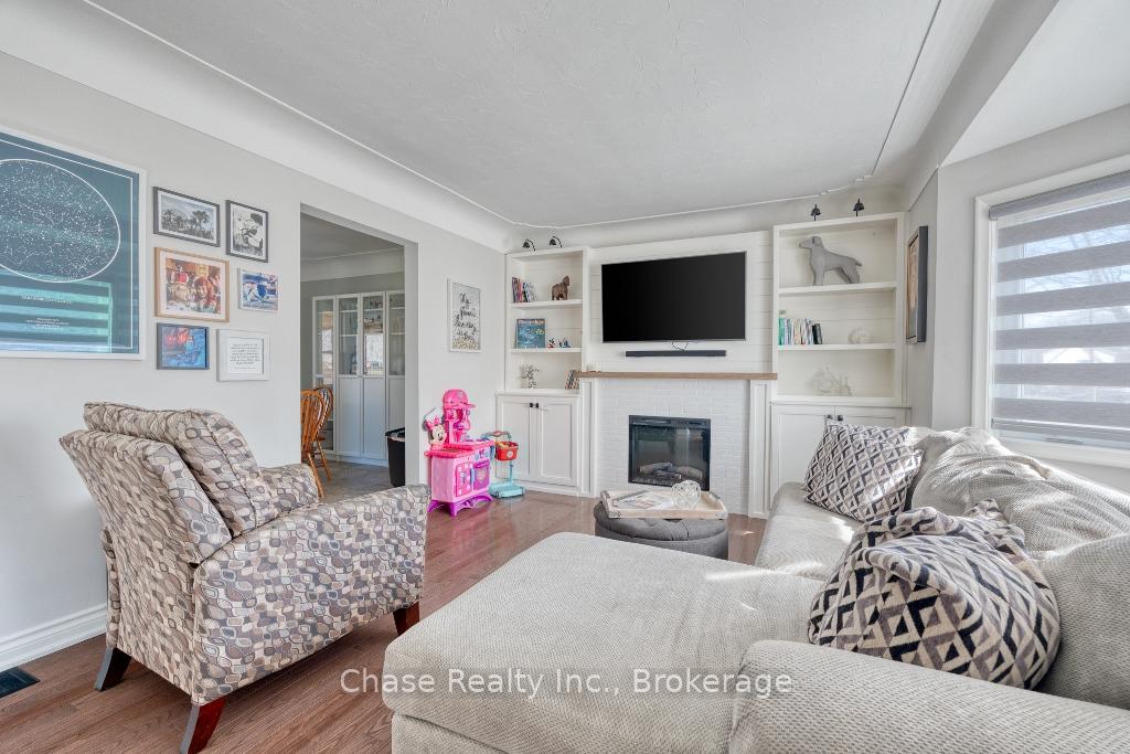 Photo 8 of 170 West 32nd Street, Hamilton, Westcliffe — HOMEH