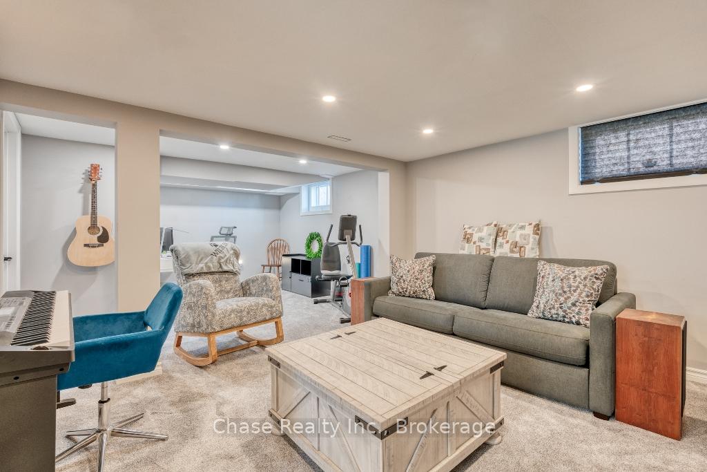 Photo 31 of 170 West 32nd Street, Hamilton, Westcliffe — HOMEH