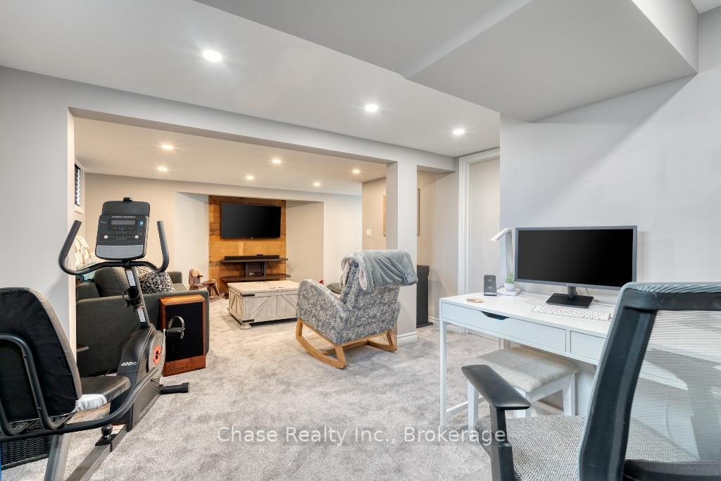 Photo 34 of 170 West 32nd Street, Hamilton, Westcliffe — HOMEH