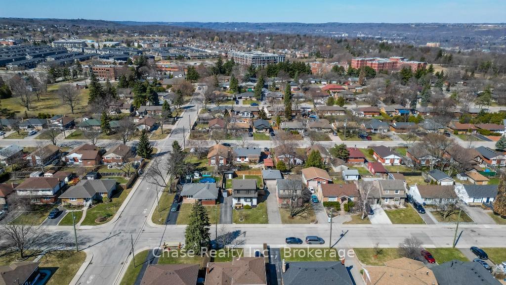 Photo 48 of 170 West 32nd Street, Hamilton, Westcliffe — HOMEH