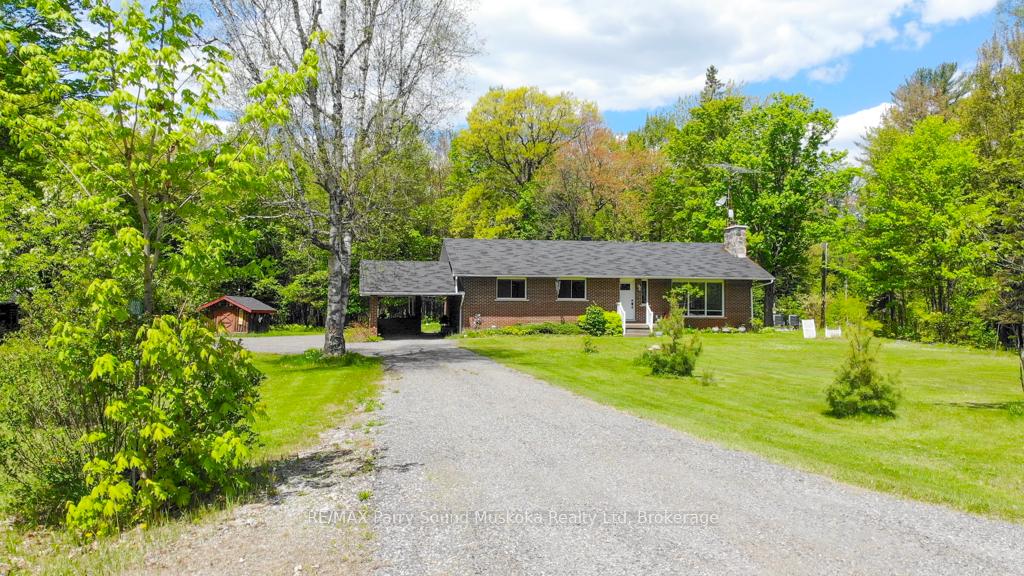 Photo 1 of 4838 124 Highway, Magnetawan — HOMEH