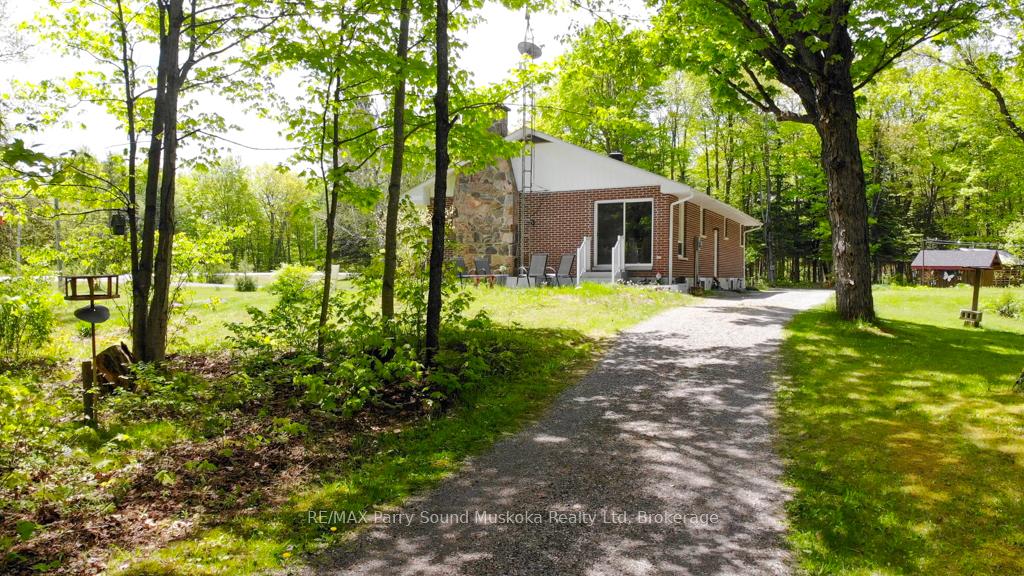 Photo 4 of 4838 124 Highway, Magnetawan — HOMEH