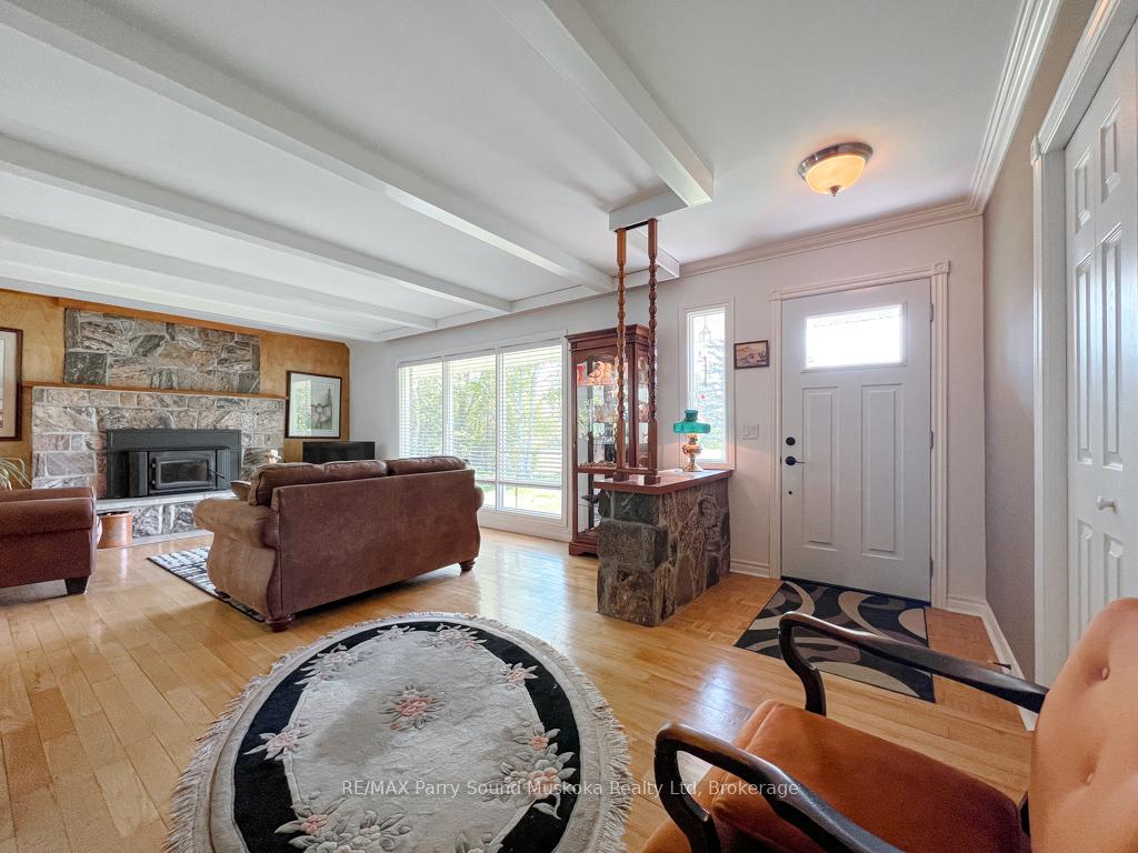 Photo 13 of 4838 124 Highway, Magnetawan — HOMEH