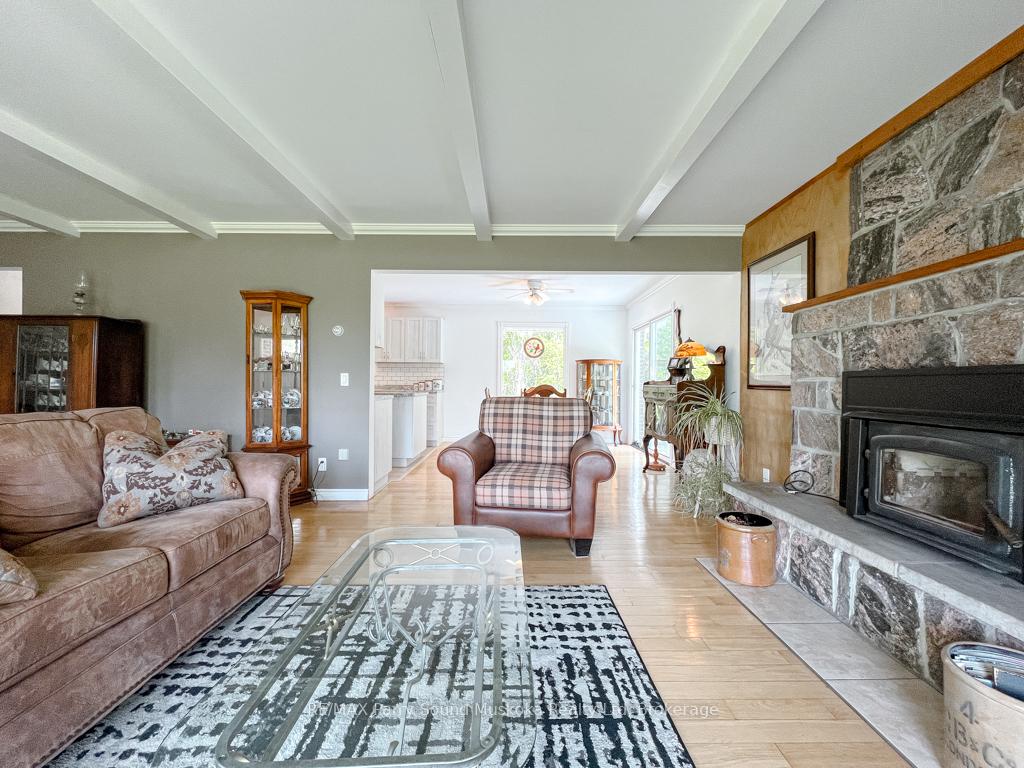 Photo 16 of 4838 124 Highway, Magnetawan — HOMEH