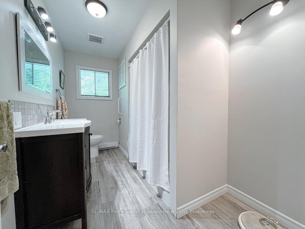 Photo 23 of 4838 124 Highway, Magnetawan — HOMEH