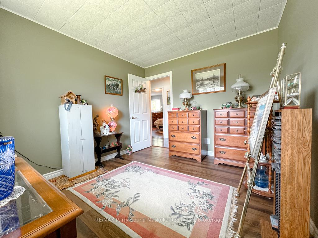 Photo 25 of 4838 124 Highway, Magnetawan — HOMEH