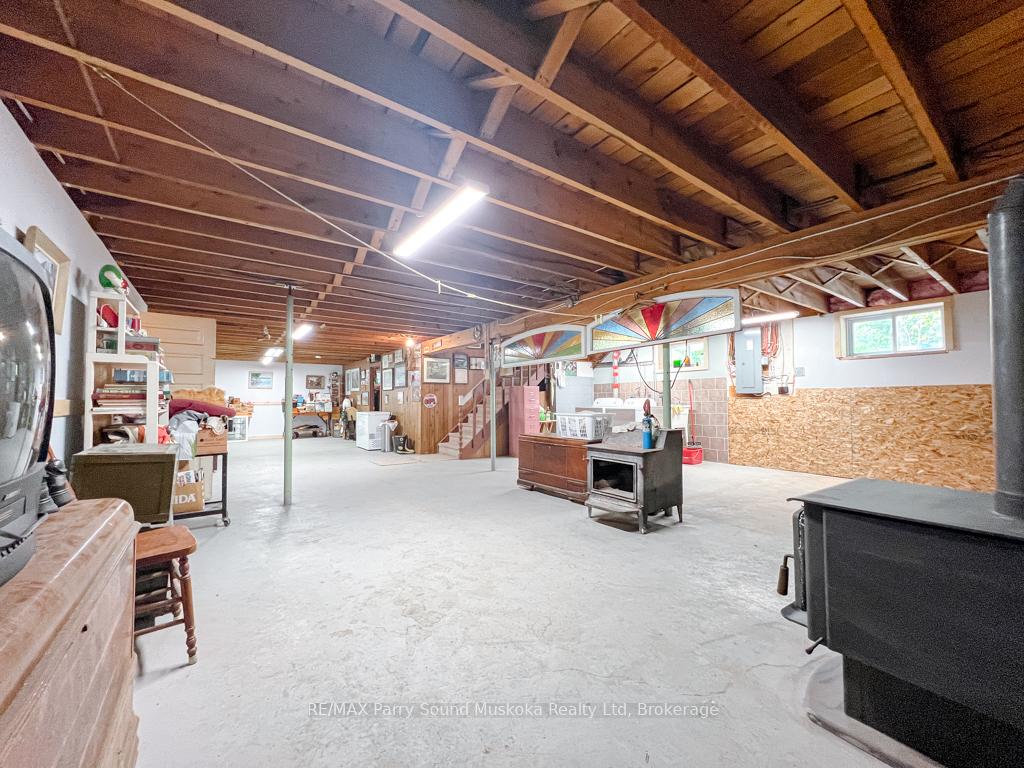 Photo 31 of 4838 124 Highway, Magnetawan — HOMEH
