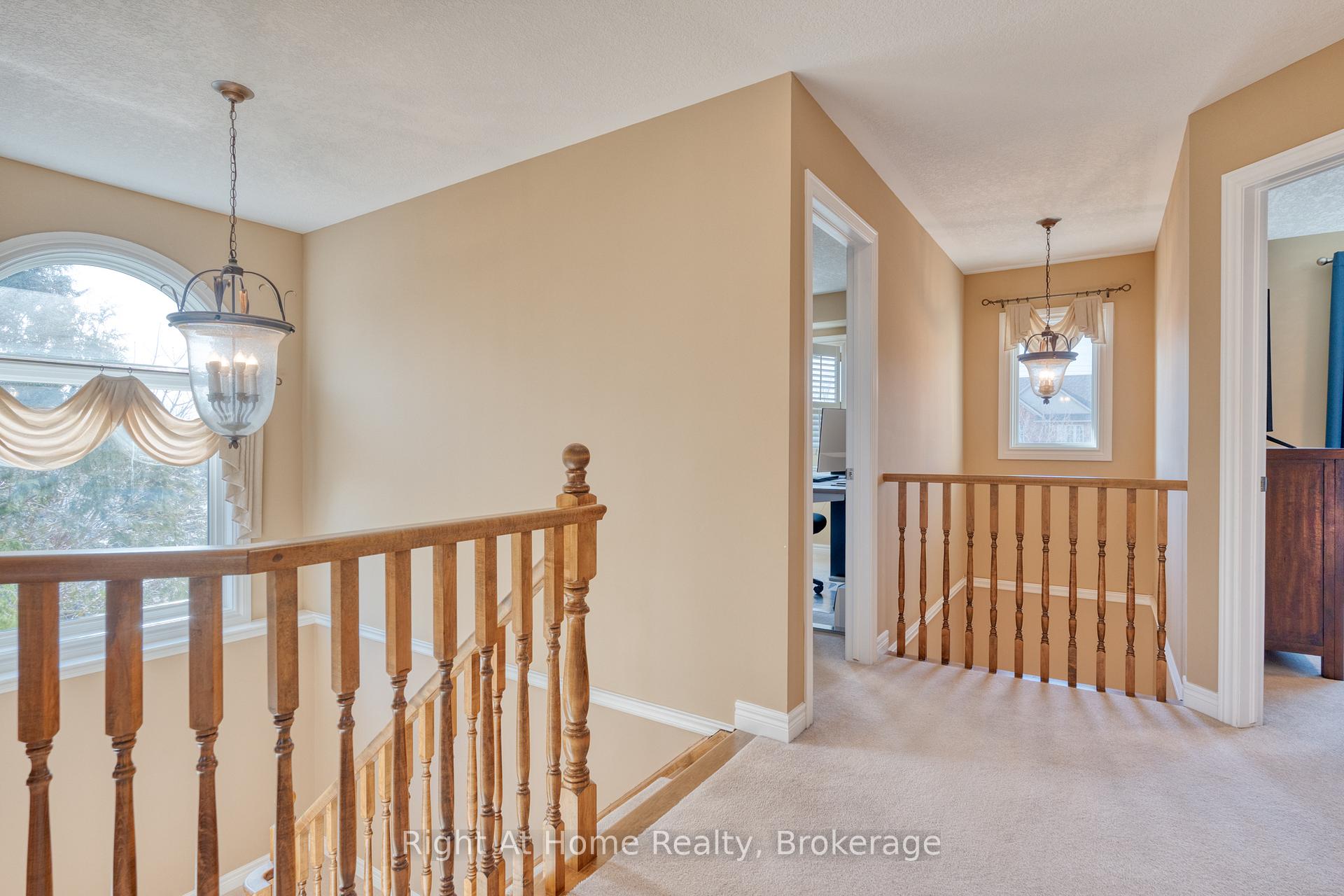 Photo 6 of 320 Southbrook Drive, Hamilton, Binbrook — HOMEH