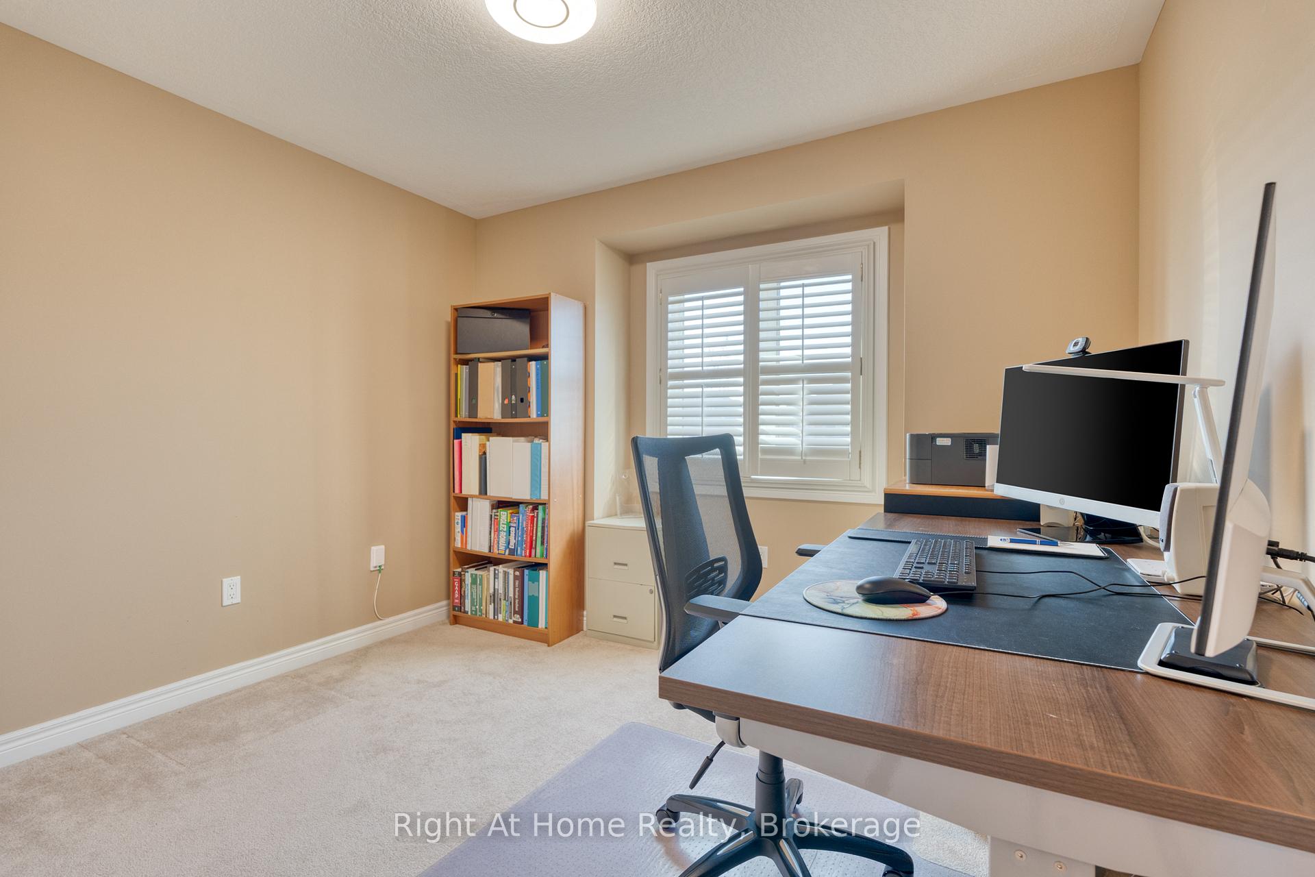 Photo 12 of 320 Southbrook Drive, Hamilton, Binbrook — HOMEH