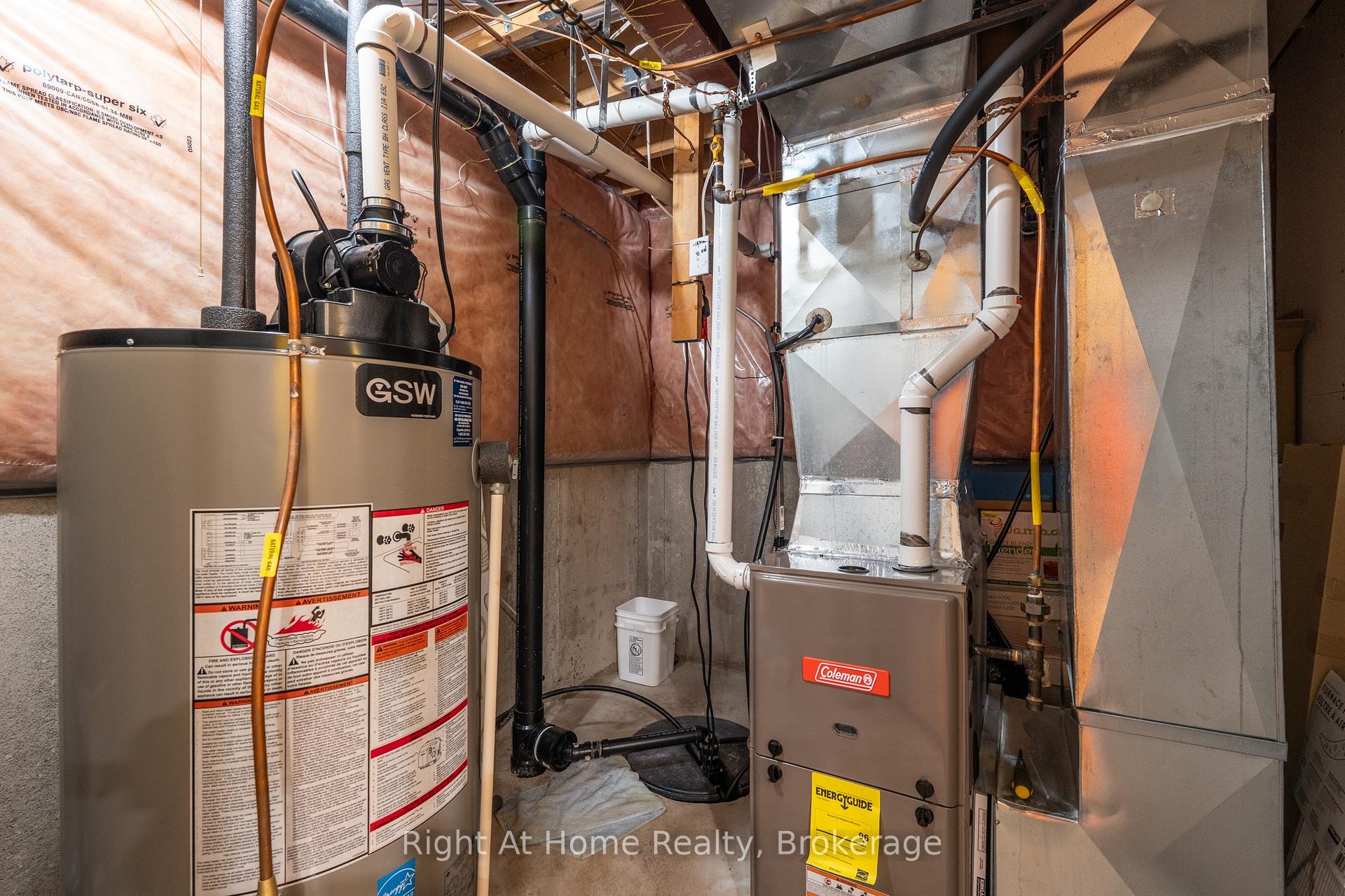 Photo 22 of 320 Southbrook Drive, Hamilton, Binbrook — HOMEH