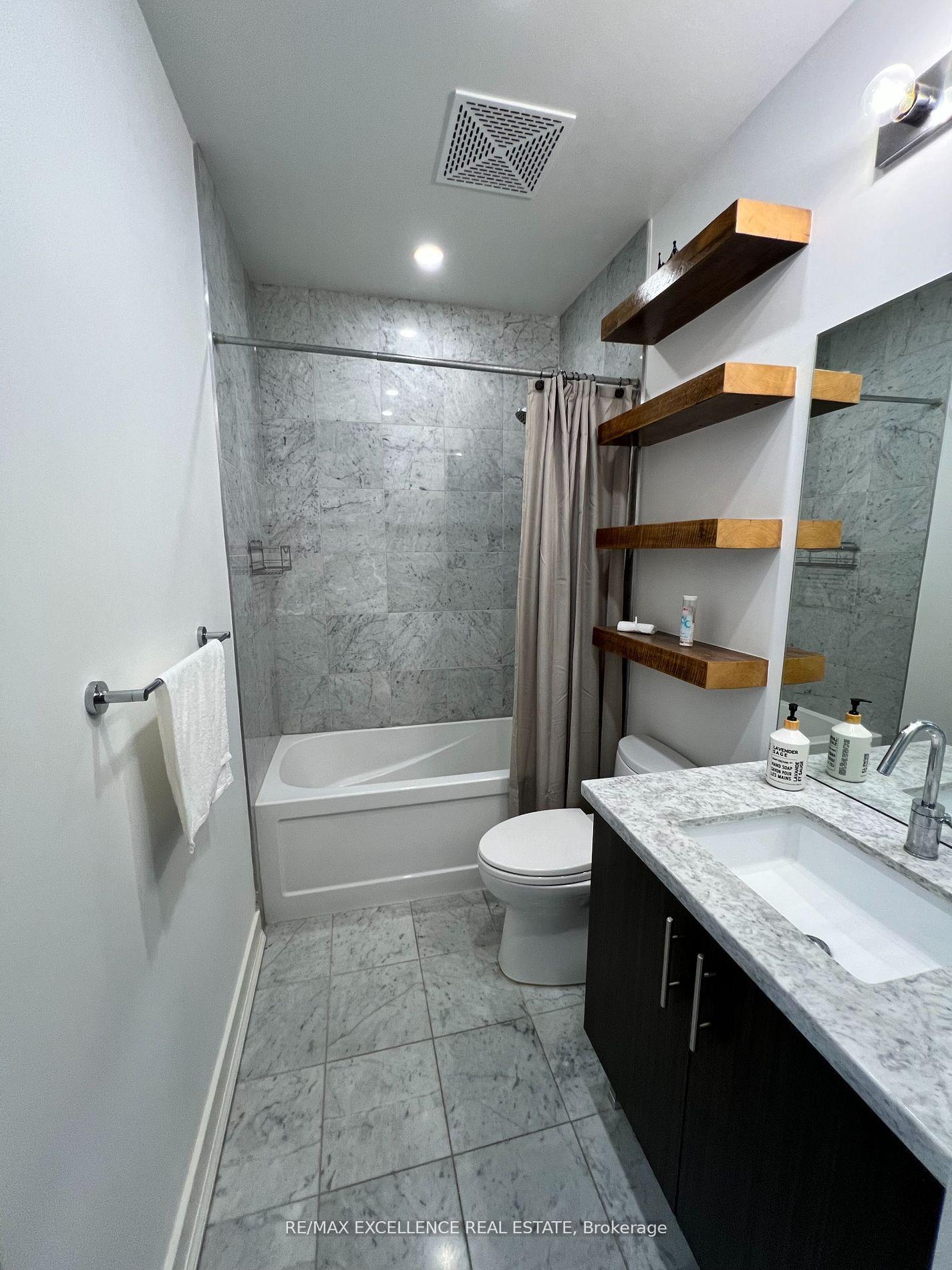 Photo 18 of Unit 1122, 29 Queens Quay E, Toronto, Waterfront Communities — HOMEH
