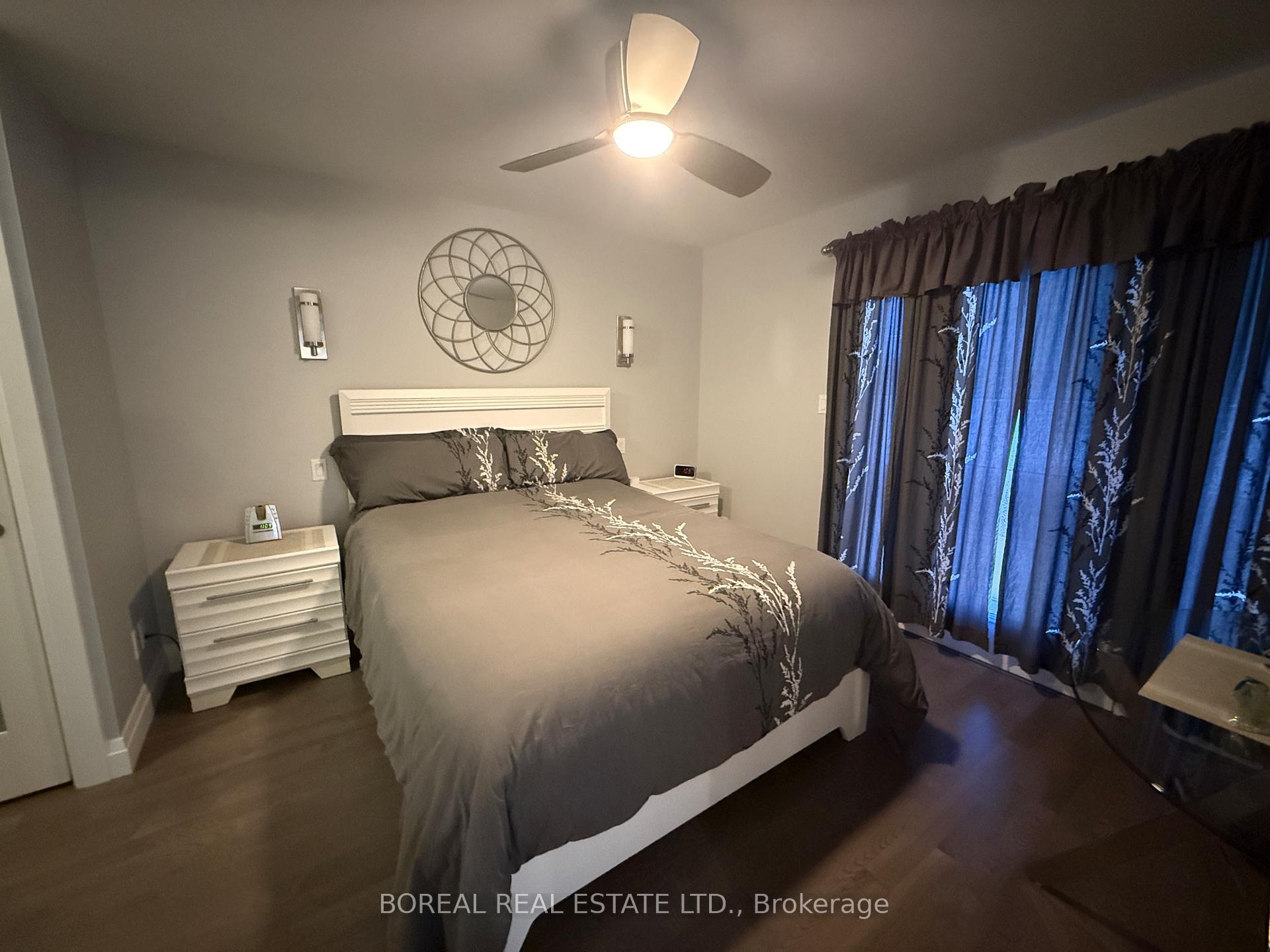 Photo 28 of 407 Fourteenth Avenue, Cochrane — HOMEH