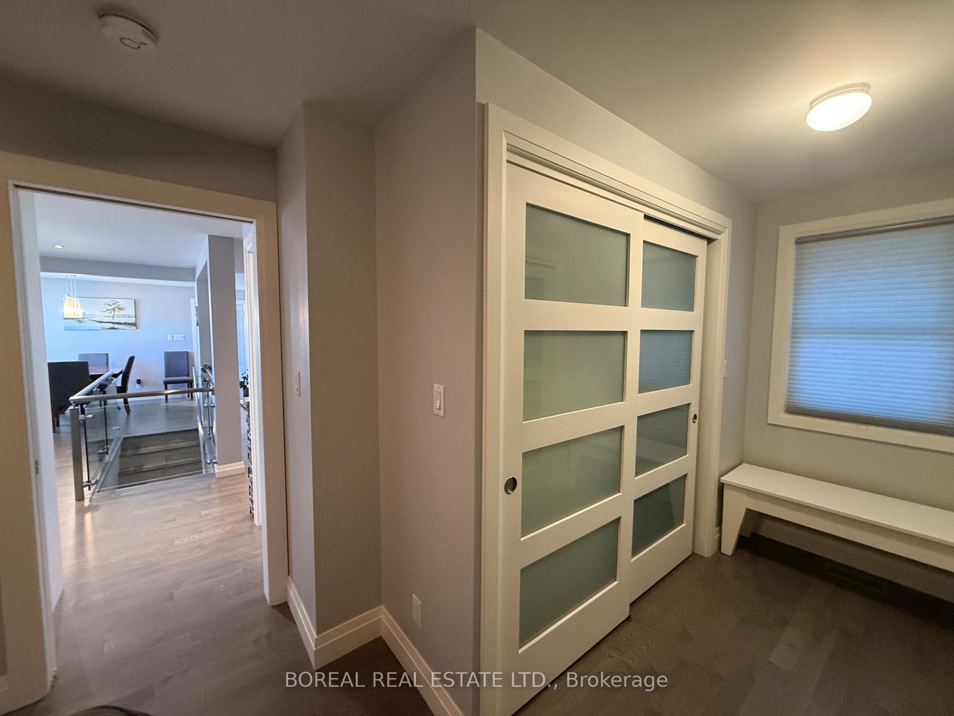 Photo 29 of 407 Fourteenth Avenue, Cochrane — HOMEH