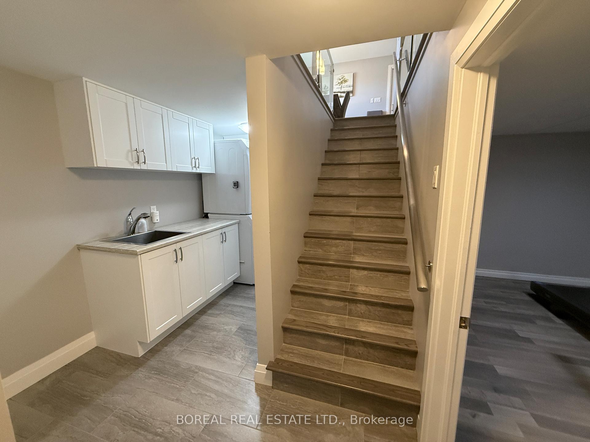Photo 35 of 407 Fourteenth Avenue, Cochrane — HOMEH