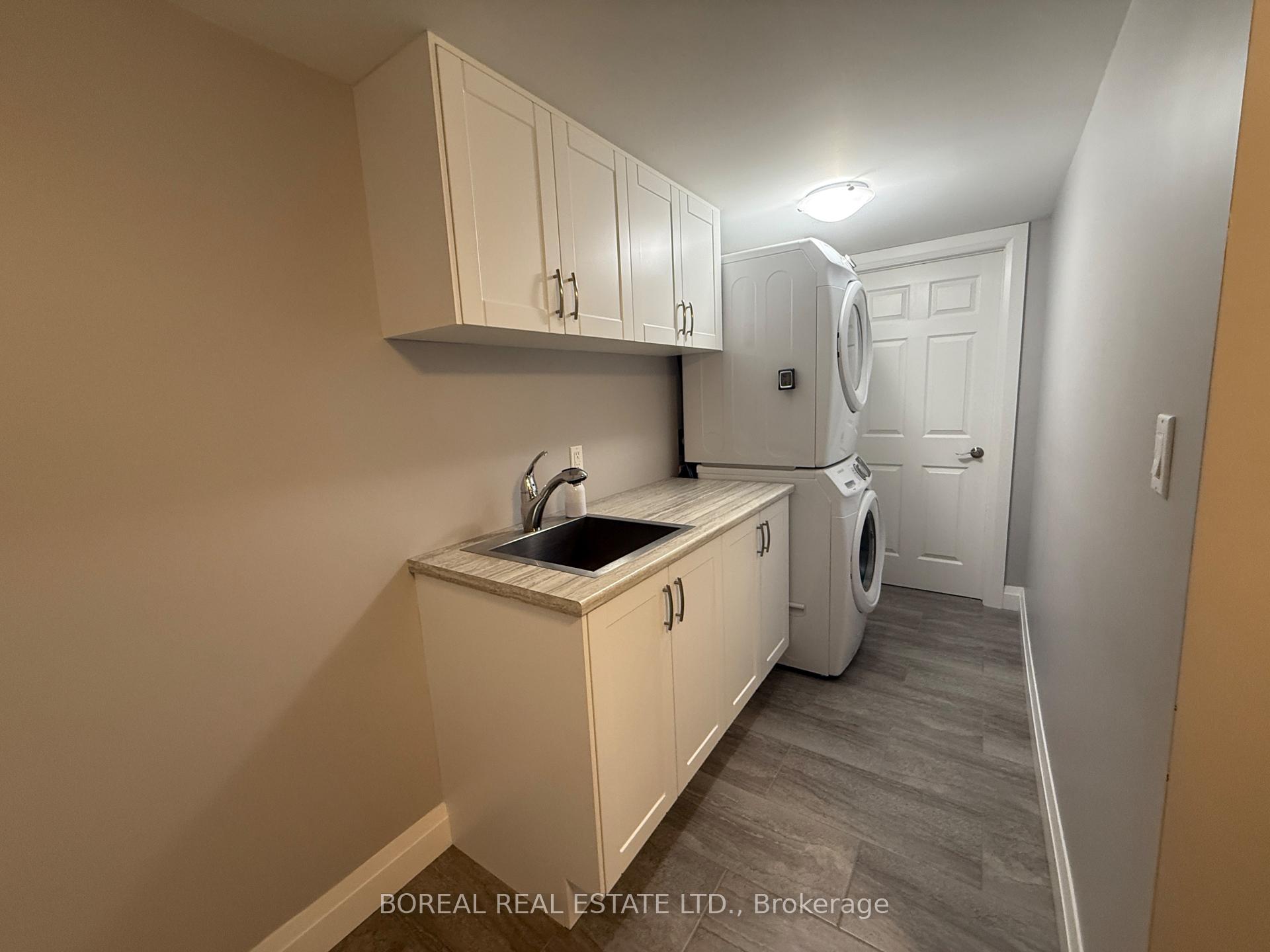 Photo 33 of 407 Fourteenth Avenue, Cochrane — HOMEH