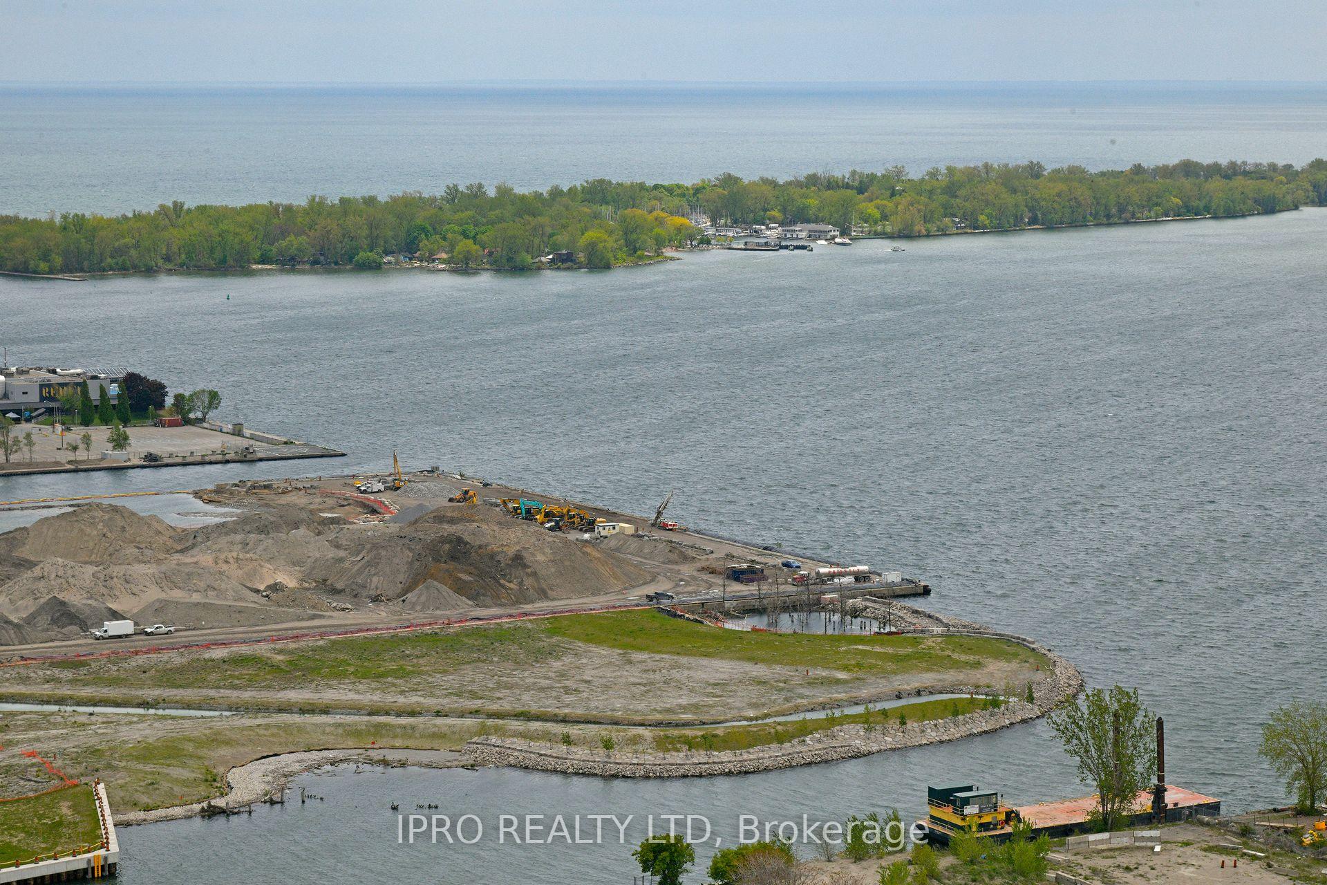 Photo 16 of Unit 3501, 390 Cherry Street, Toronto, Waterfront Communities — HOMEH