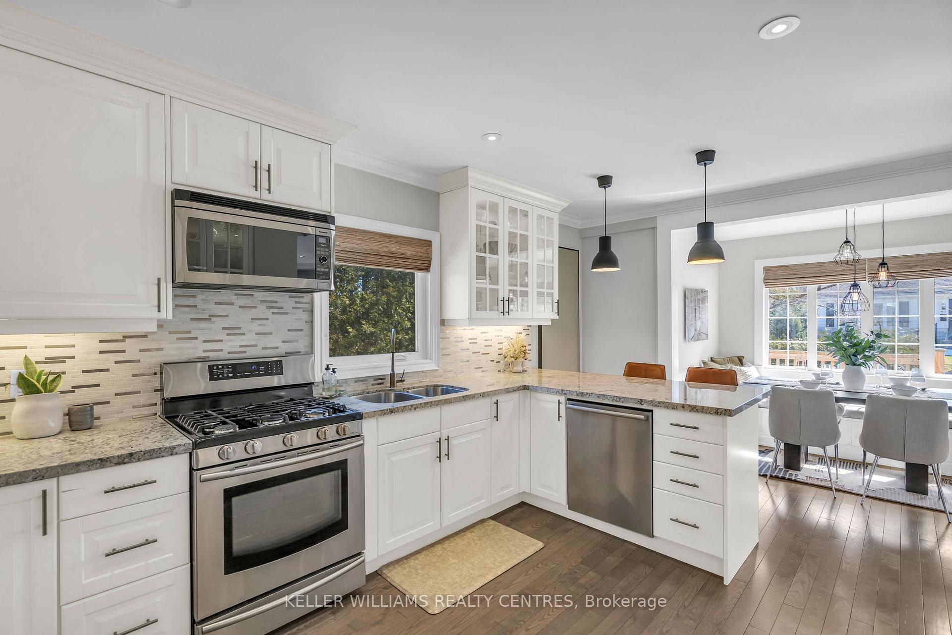 Photo 13 of 96 Connaught Avenue, Aurora, Aurora Village — HOMEH