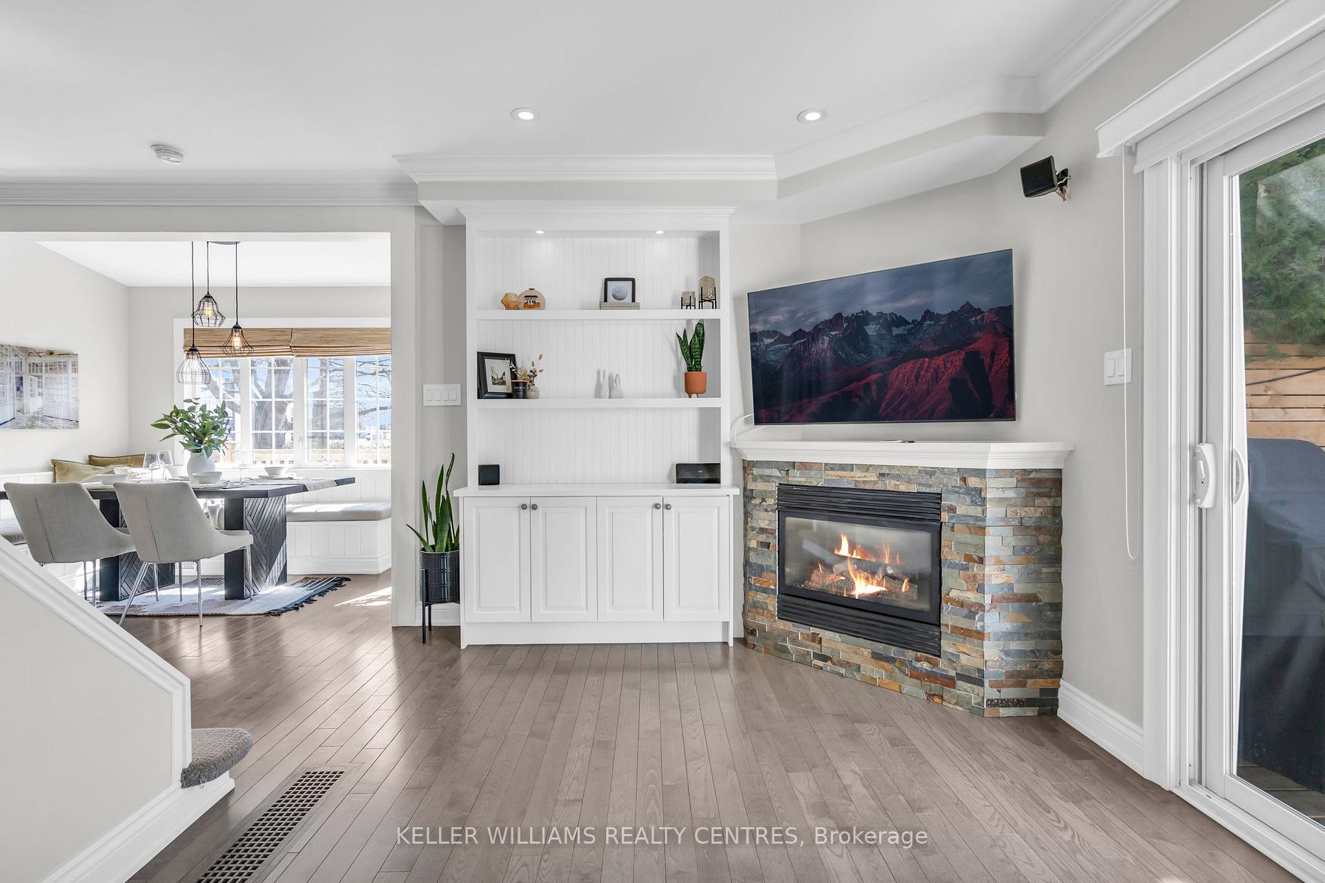Photo 12 of 96 Connaught Avenue, Aurora, Aurora Village — HOMEH