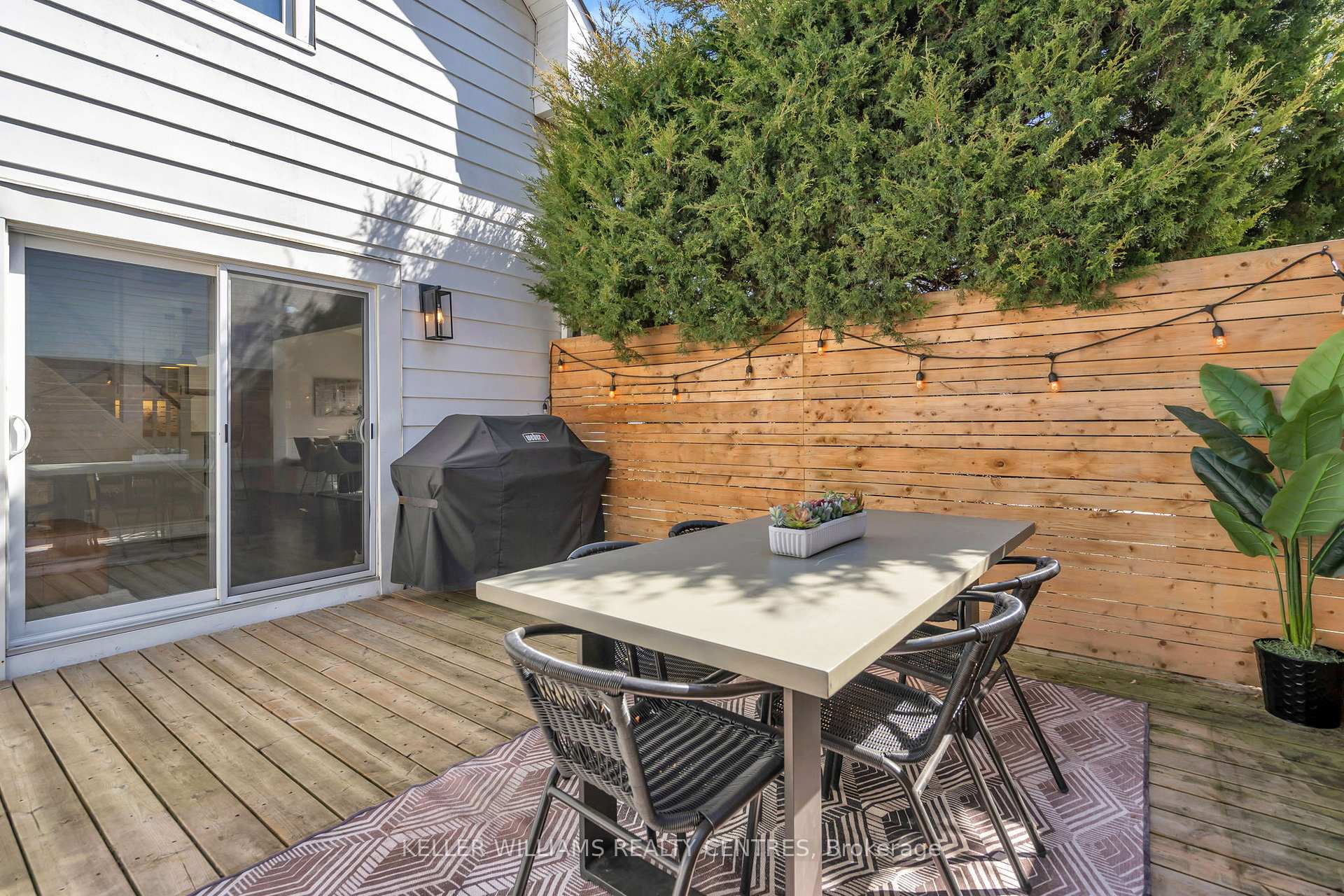 Photo 31 of 96 Connaught Avenue, Aurora, Aurora Village — HOMEH