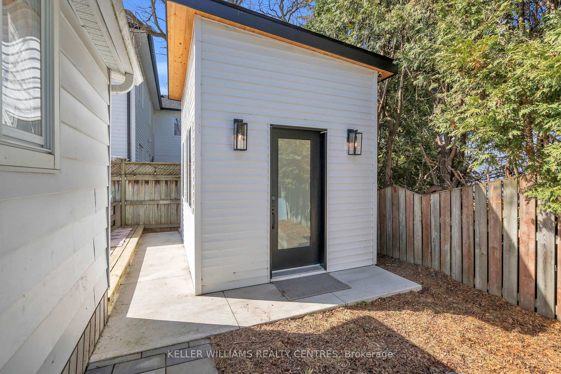 Photo 26 of 96 Connaught Avenue, Aurora, Aurora Village — HOMEH