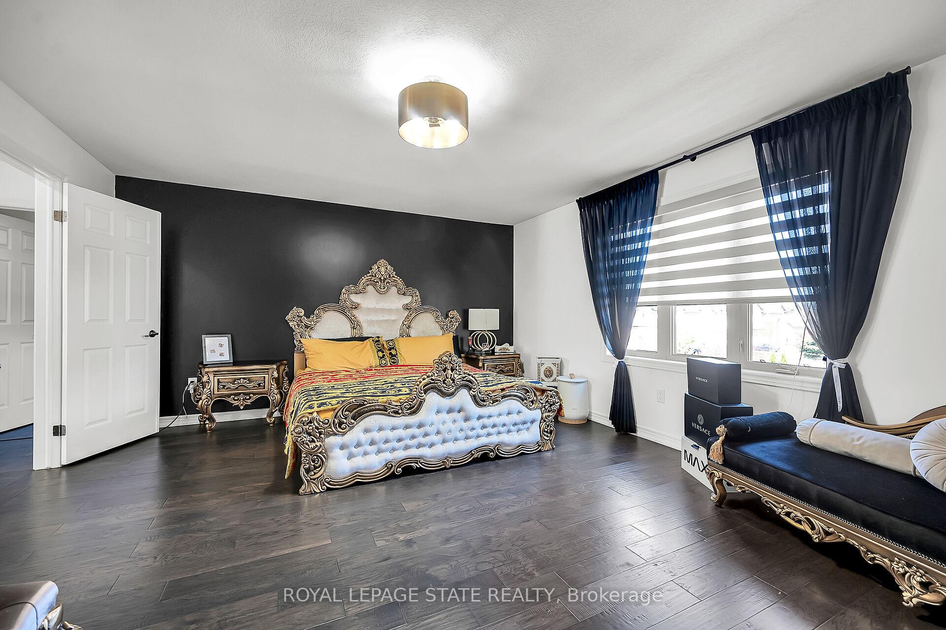 Photo 15 of 137 Diiorio Circle, Hamilton, Meadowlands — HOMEH