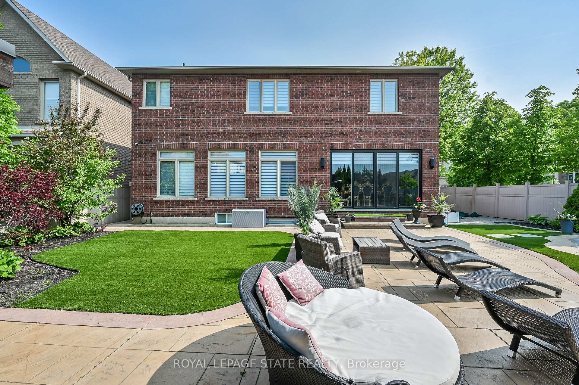 Photo 41 of 137 Diiorio Circle, Hamilton, Meadowlands — HOMEH