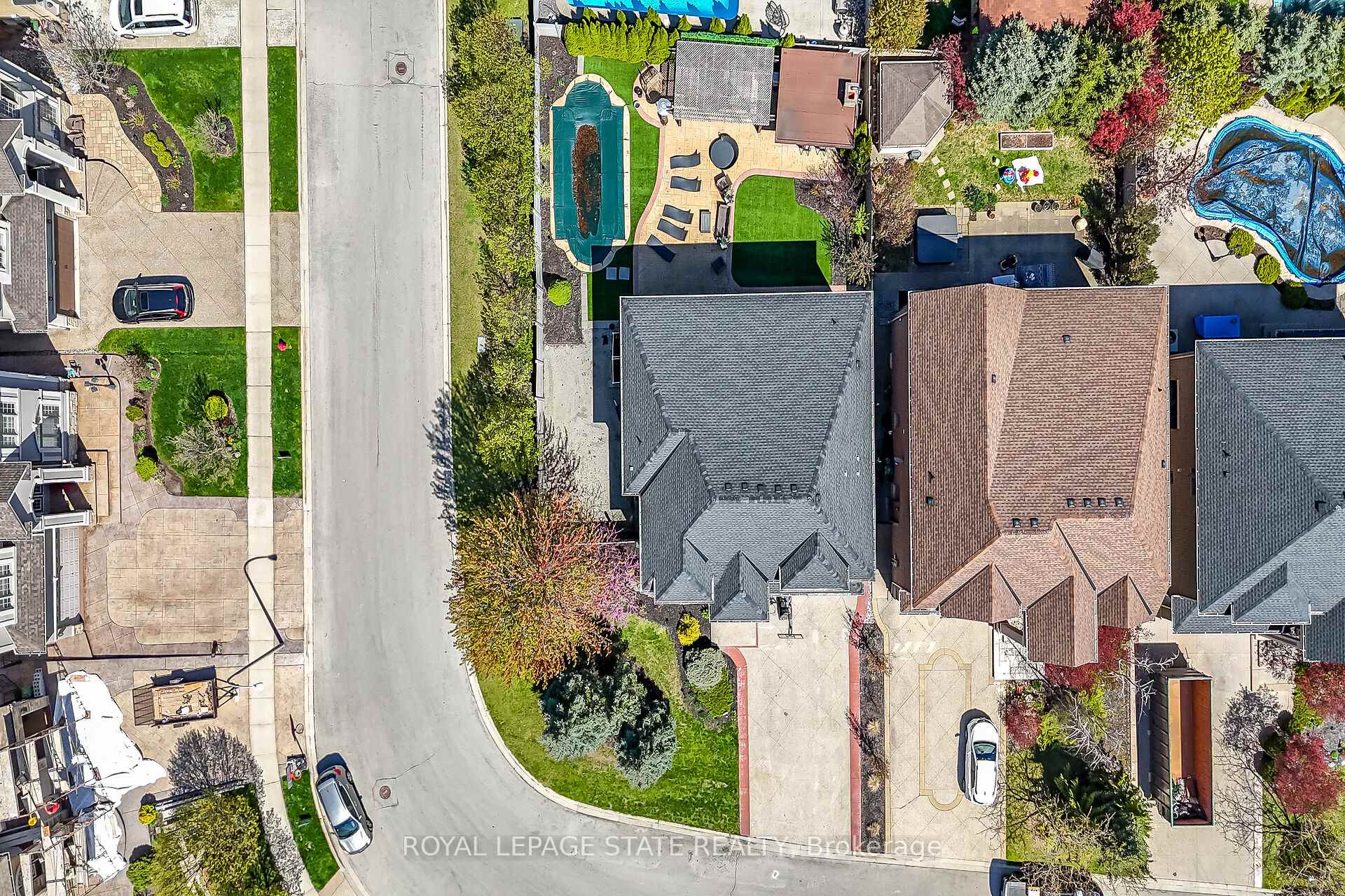 Photo 48 of 137 Diiorio Circle, Hamilton, Meadowlands — HOMEH