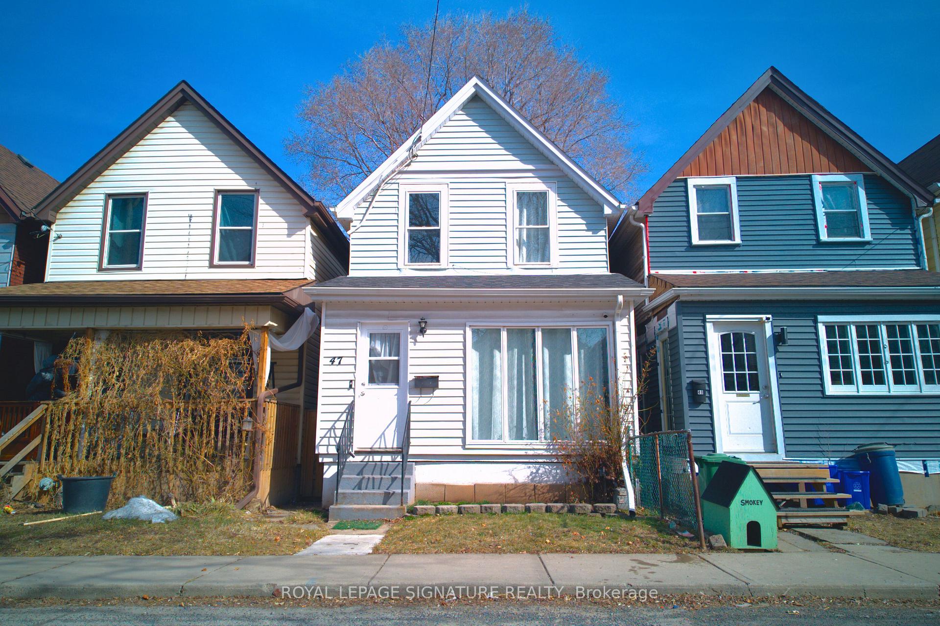 Front of 47 Francis Street
