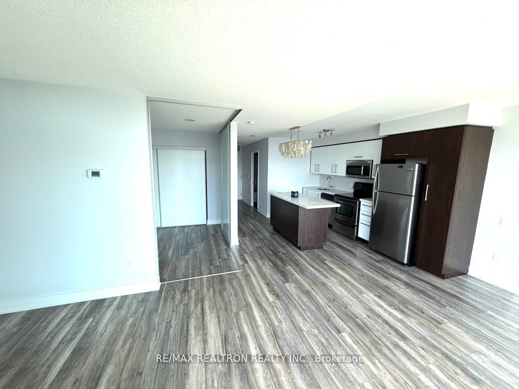 Photo 24 of Unit 2002, 1048 Broadview Avenue, Toronto, Broadview North — HOMEH