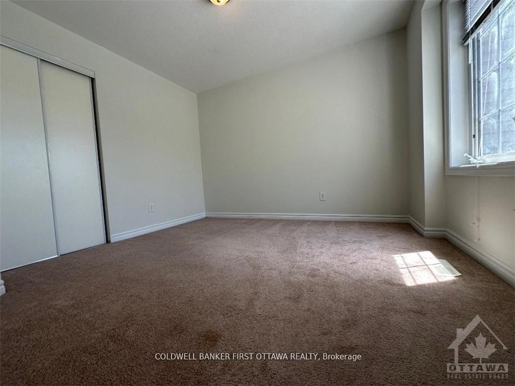 Photo 21 of 1625 Haydon Circle, Ottawa, Barrhaven - Heritage Park — HOMEH