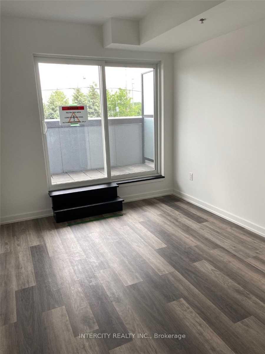 Photo 7 of Unit 214, 430 Essa Road, Barrie, Holly — HOMEH