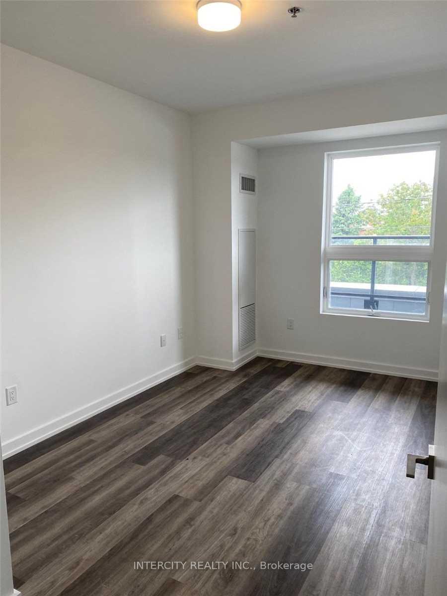 Photo 8 of Unit 214, 430 Essa Road, Barrie, Holly — HOMEH