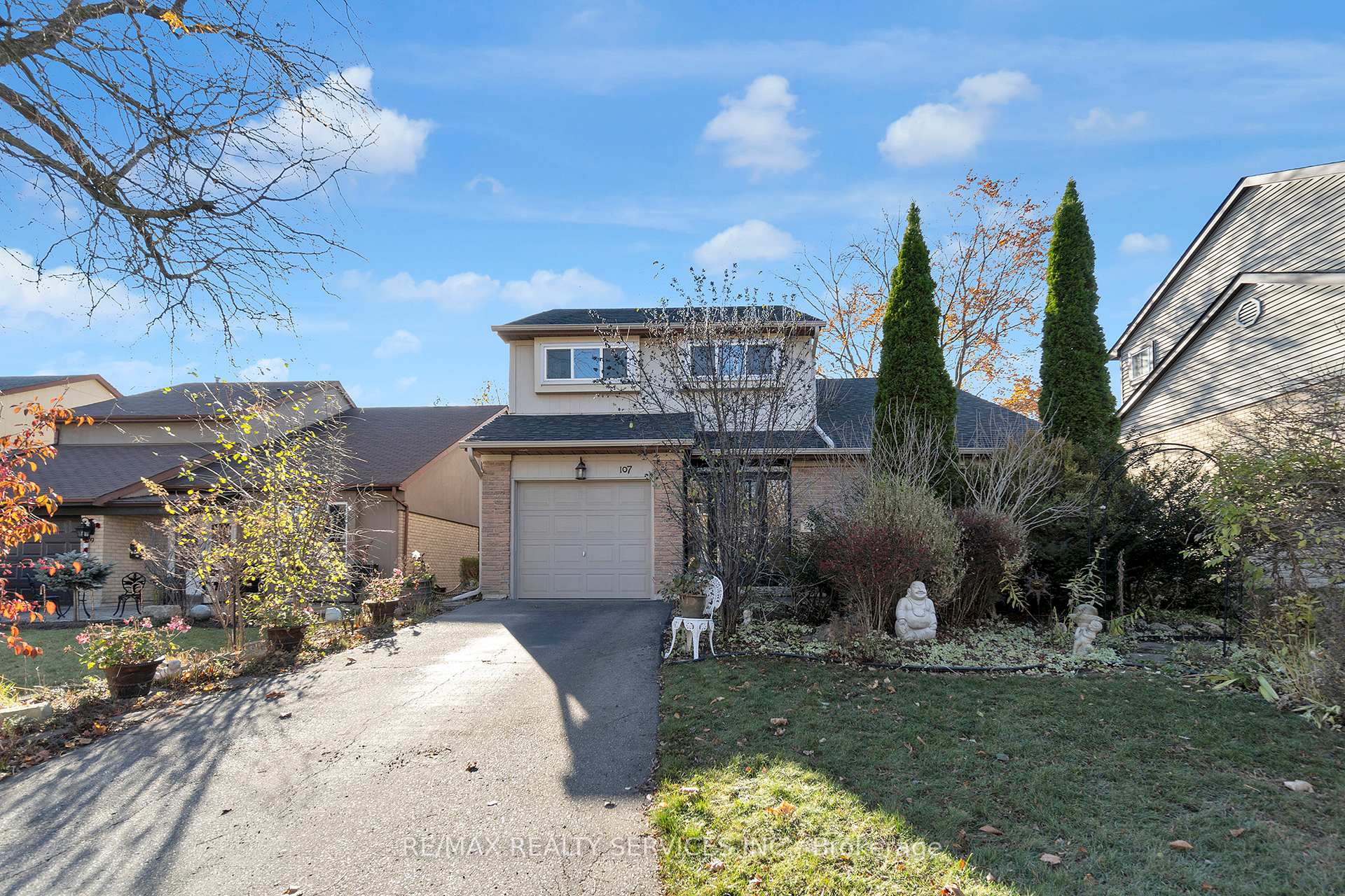 Front of 107 Royal Palm Drive