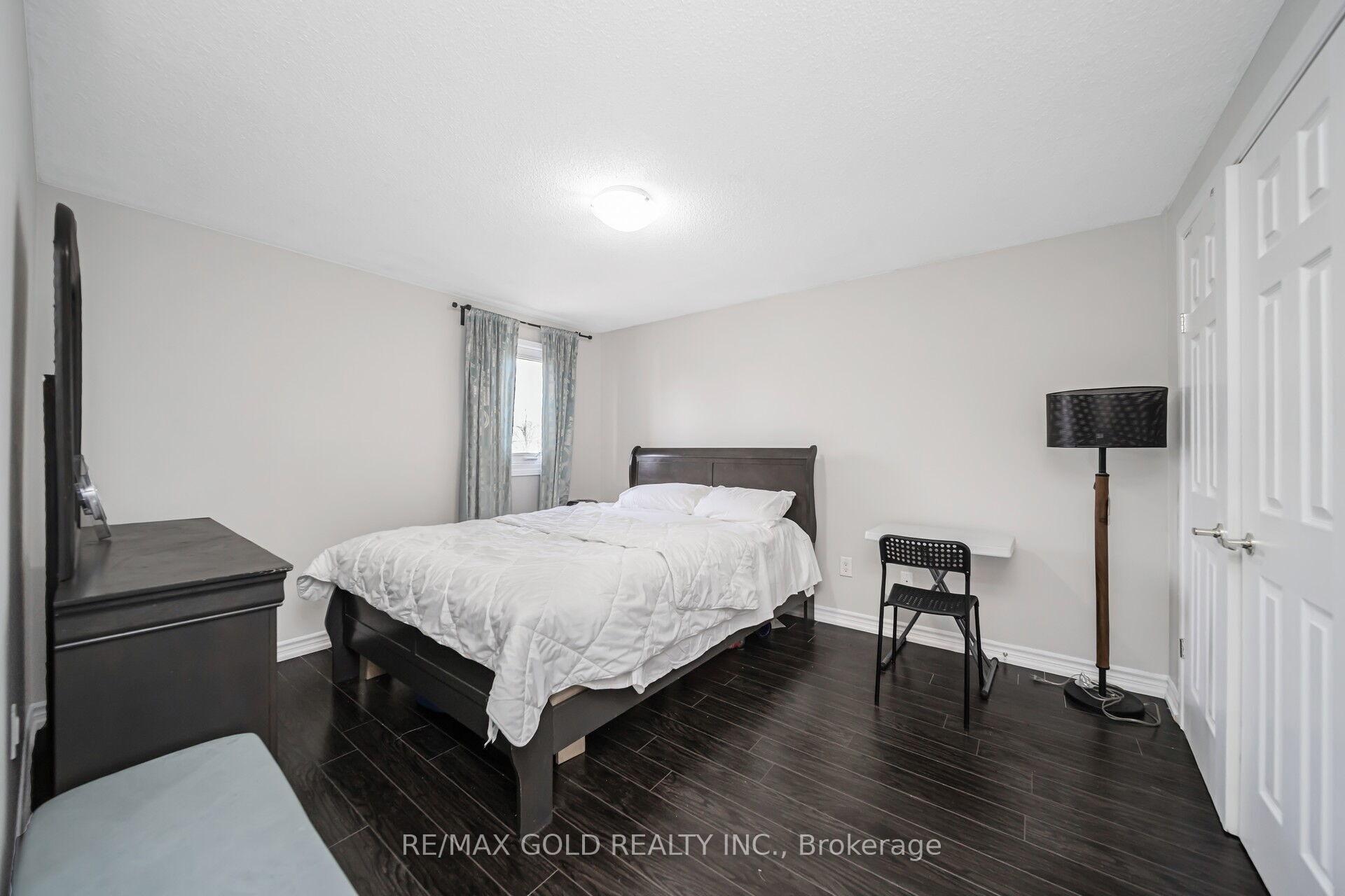 Photo 17 of 167 Ecclestone Drive, Brampton, Brampton West — HOMEH