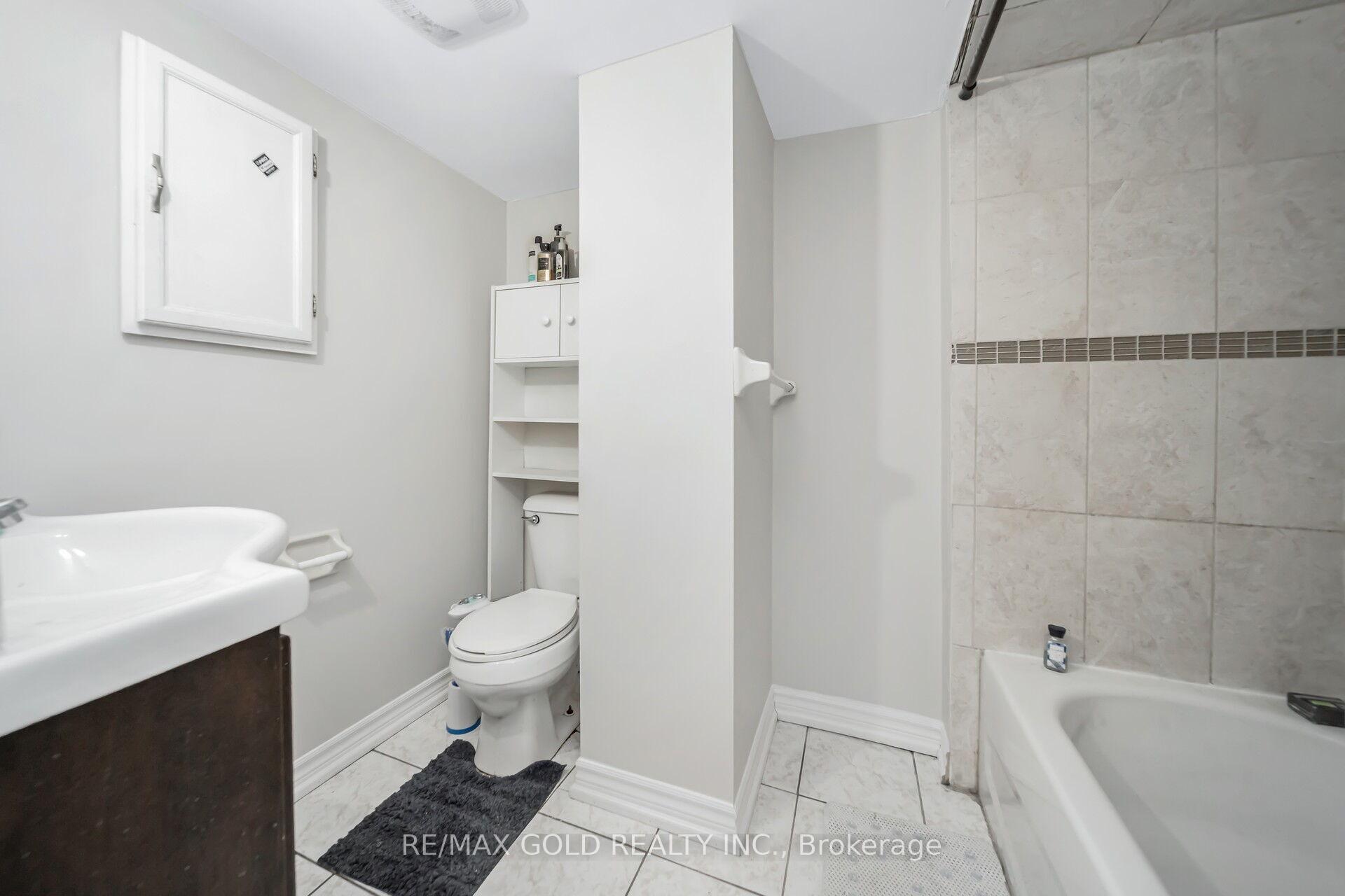 Photo 23 of 167 Ecclestone Drive, Brampton, Brampton West — HOMEH