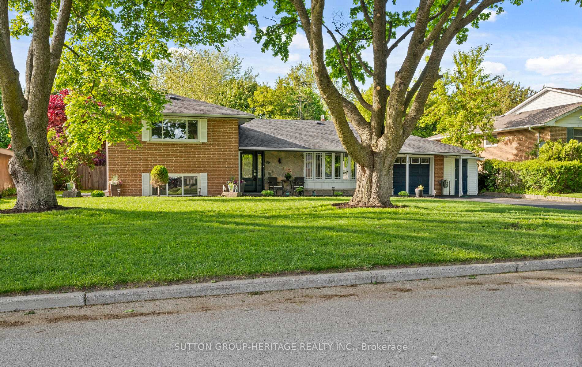 Photo 3 of 4 Clarelyn Boulevard, Ajax, Central West — HOMEH