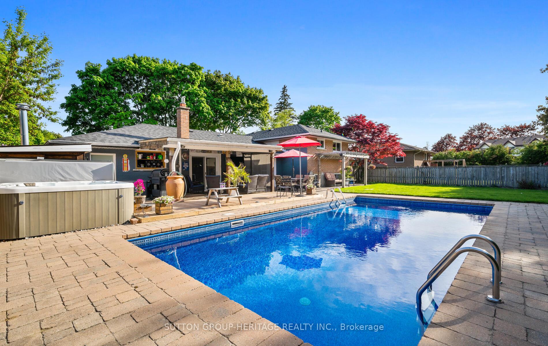 Photo 31 of 4 Clarelyn Boulevard, Ajax, Central West — HOMEH