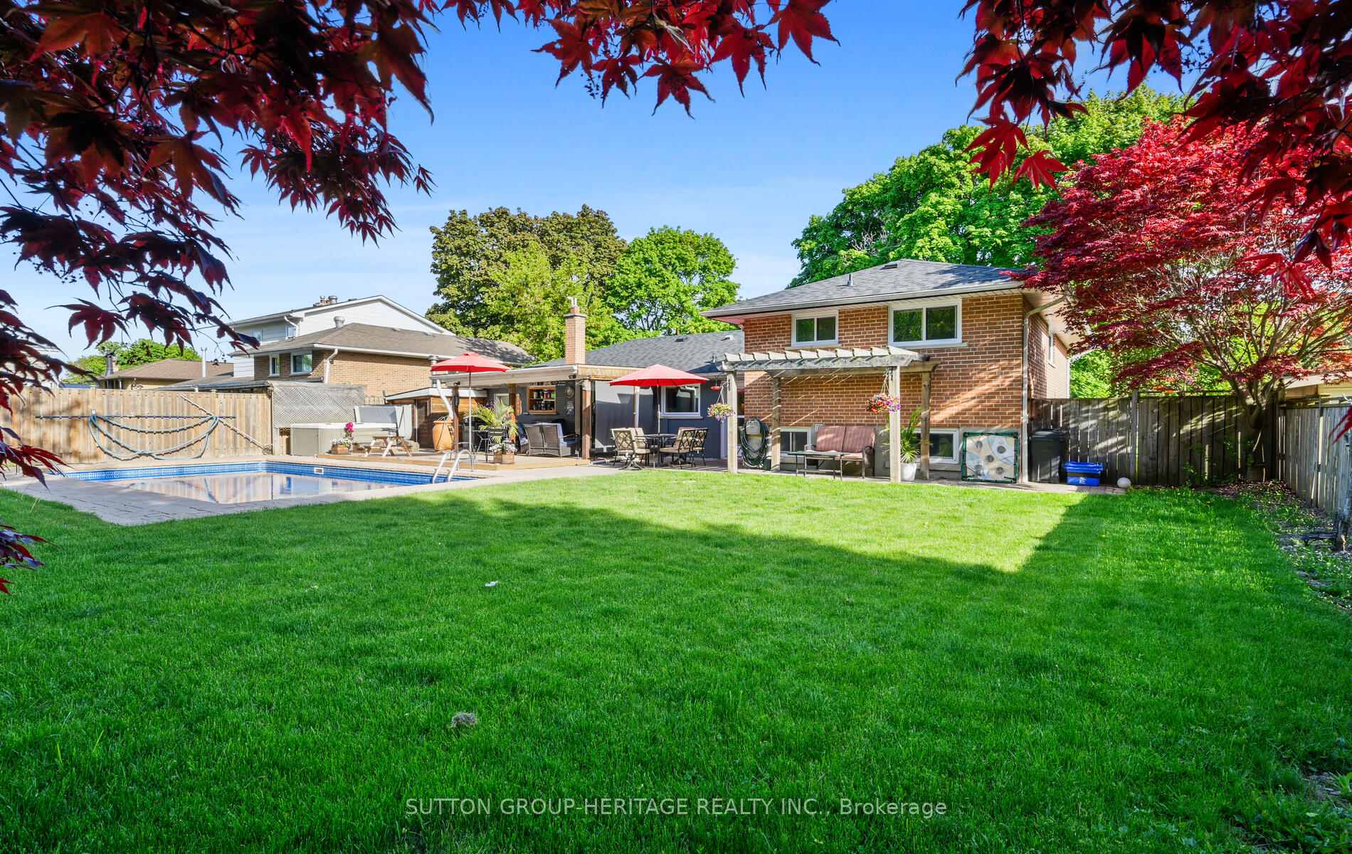 Photo 36 of 4 Clarelyn Boulevard, Ajax, Central West — HOMEH