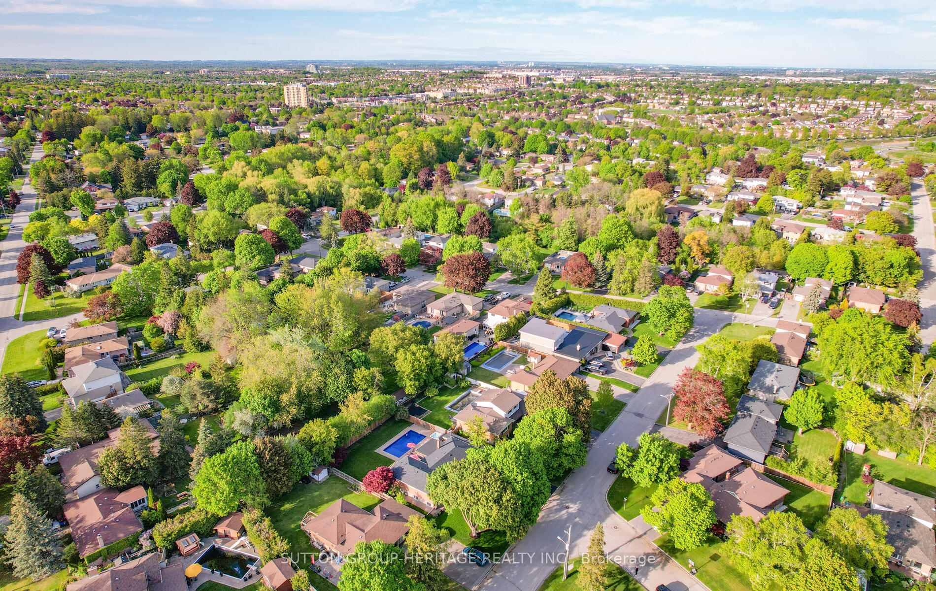 Photo 41 of 4 Clarelyn Boulevard, Ajax, Central West — HOMEH