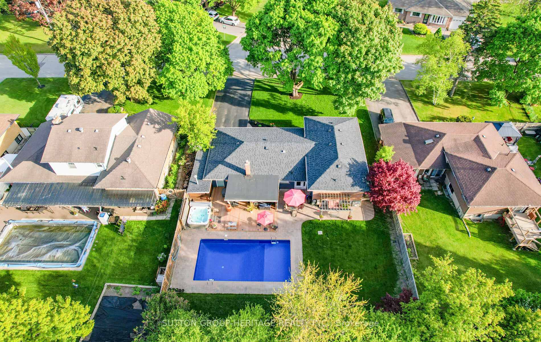 Photo 43 of 4 Clarelyn Boulevard, Ajax, Central West — HOMEH