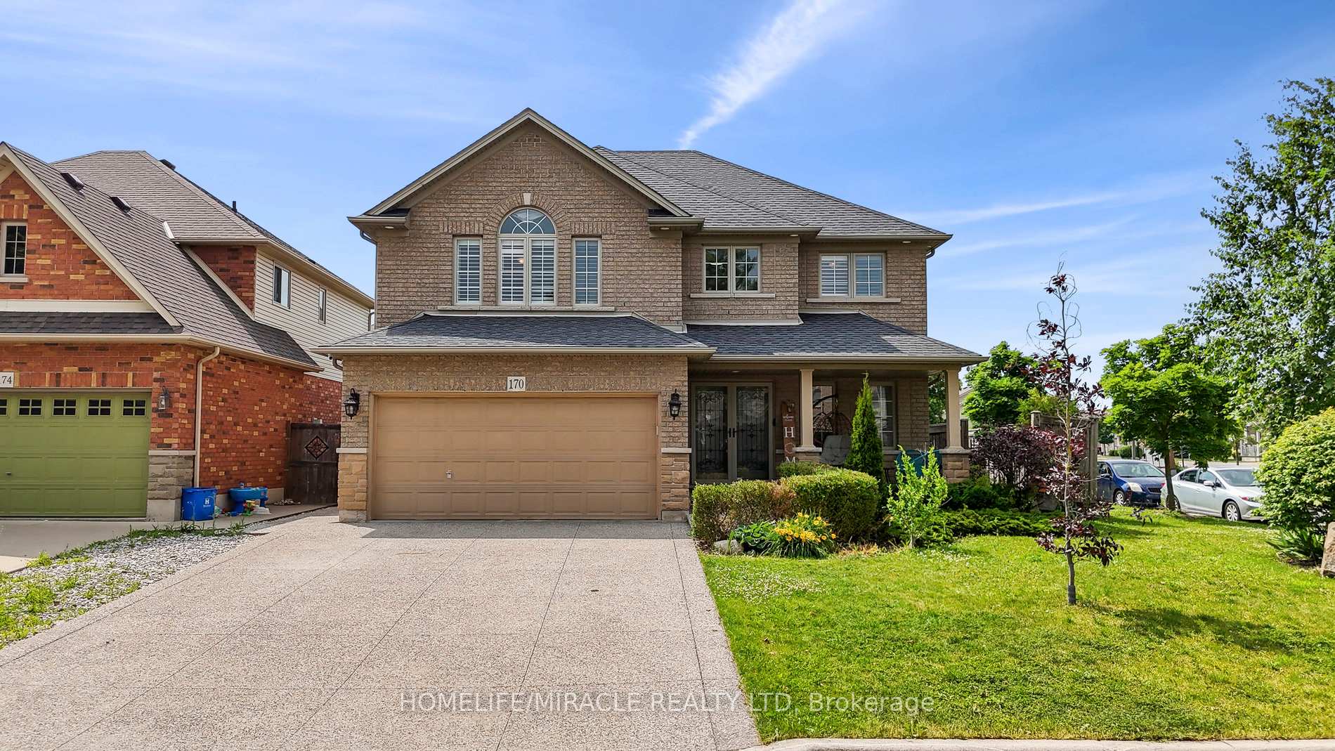 Front of 170 Southbrook Drive W