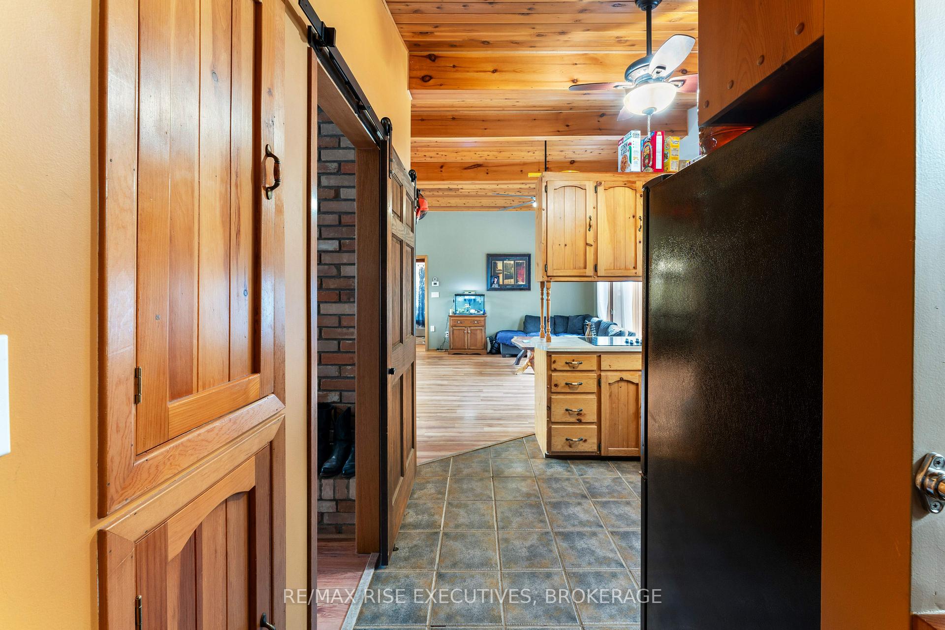 Photo 6 of 7275 Road 506, North Frontenac, Frontenac North — HOMEH